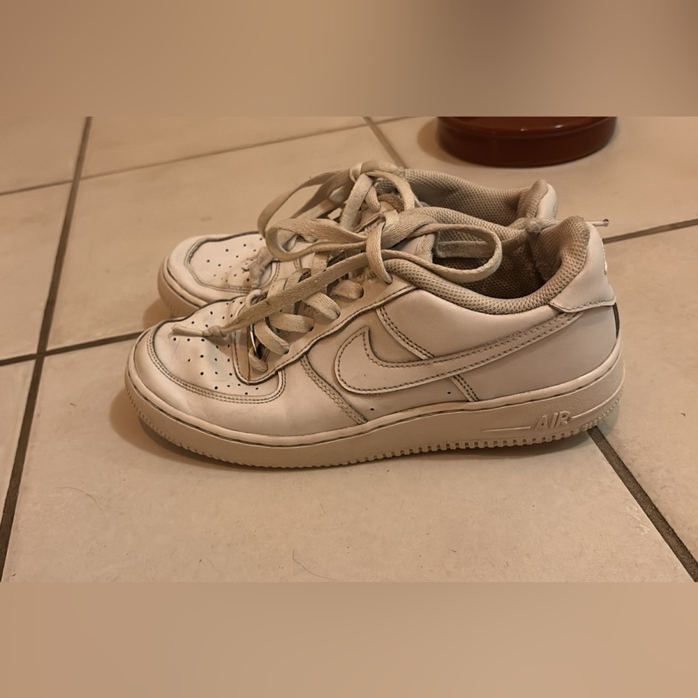 Nike AF1’s size 39